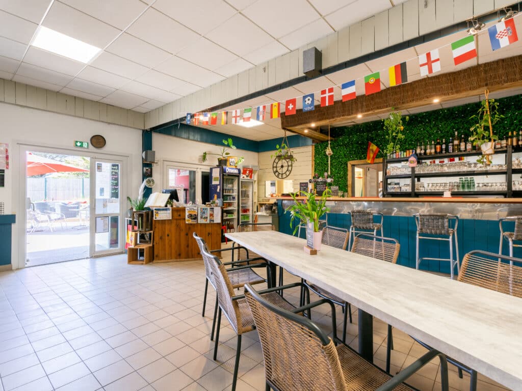 LesPaludiers LucianoFlora 64 0